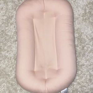 SnuggleMe Organic Infant Lounger